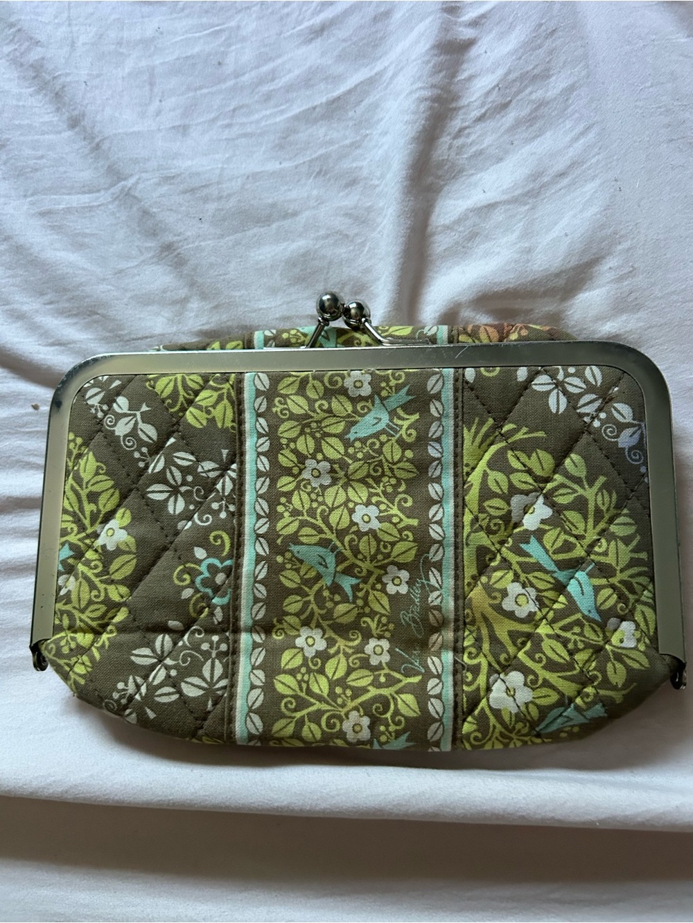 GUC Vera Bradley Brown Floral & Aqua Bird Quilted Kiss-Lock Clutch